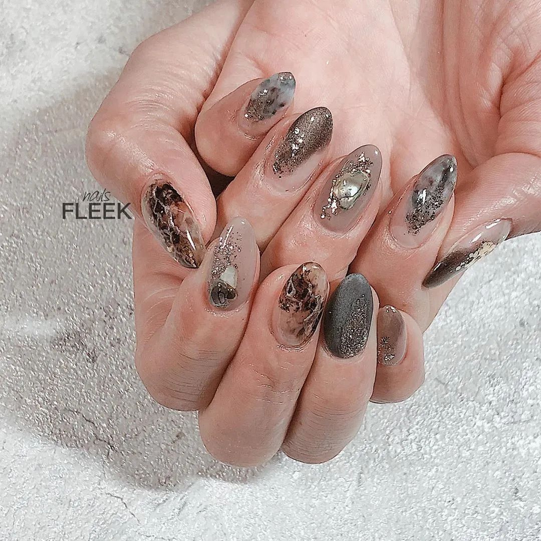 2020高级感涩味美甲，看看你就爱了