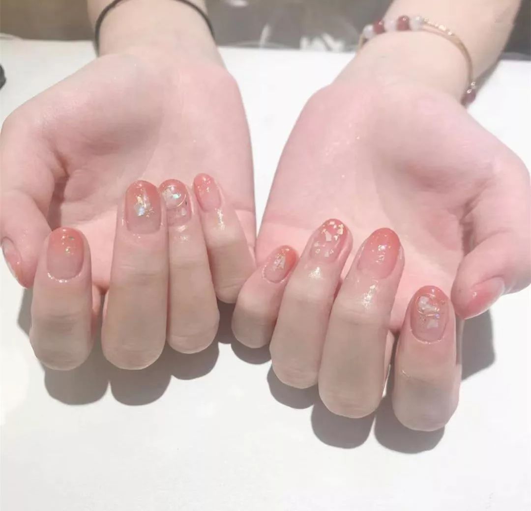 夏日美甲神仙组合，这样搭美爆了！