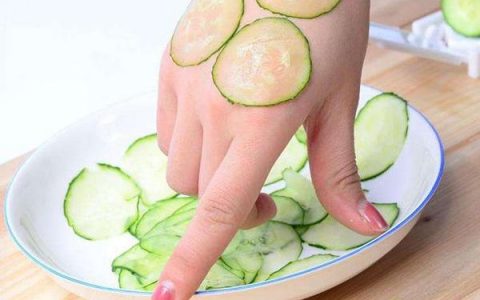 黄瓜美容护肤的小窍门 这几种办法被朋友圈转疯了