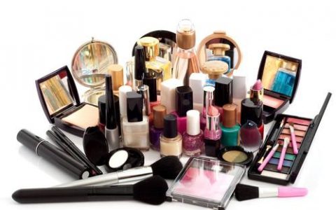 化淡妆需要哪些化妆品呢？