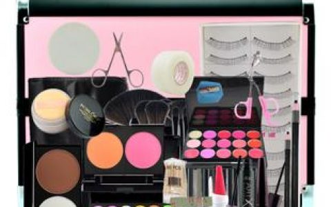 新手裸妆化妆步骤