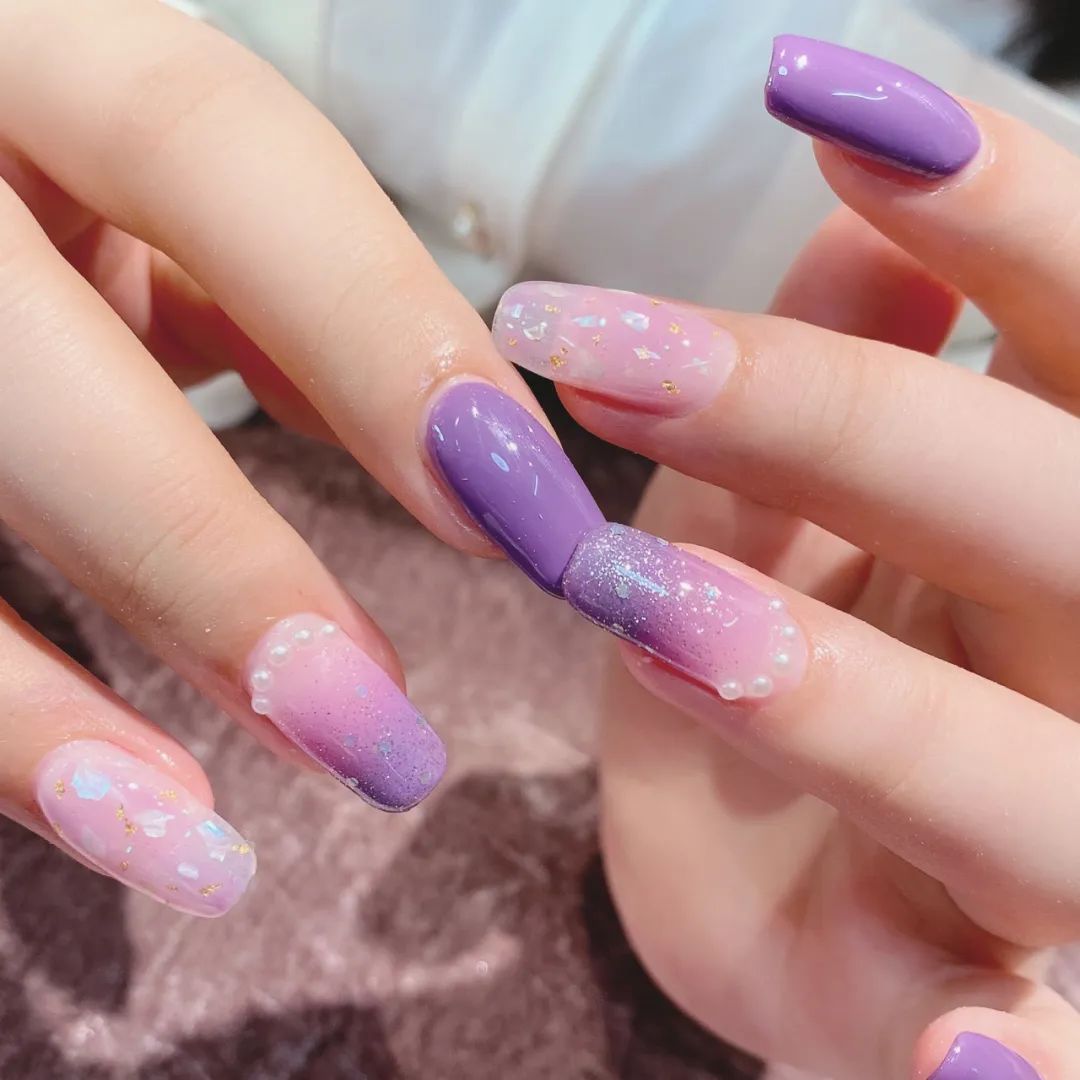 适合夏季的40款超显手白的方圆甲！