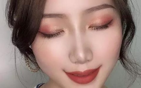 化妆的正确步骤是什么？最详细的新手化妆入门