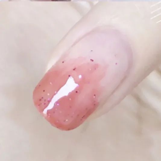 谁涂谁好看的夏季美甲大合集，拿去美甲店做起来