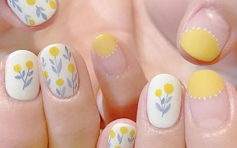 不同风格的短圆美甲，也是很美的