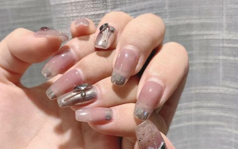 光疗美甲的步骤图解