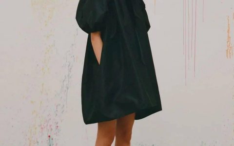 “连衣裙+凉鞋”=2020最in最时髦cp，今夏不穿简直白过了！