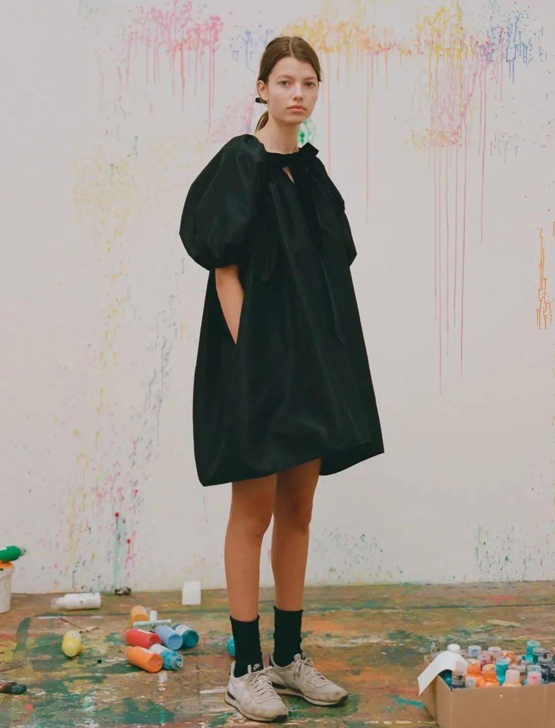 “连衣裙+凉鞋”=2020最in最时髦cp，今夏不穿简直白过了！