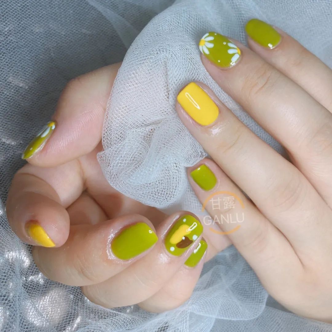 本周精选美甲，看看她们都做了什么款