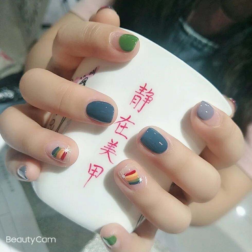 本周精选美甲，看看她们都做了什么款