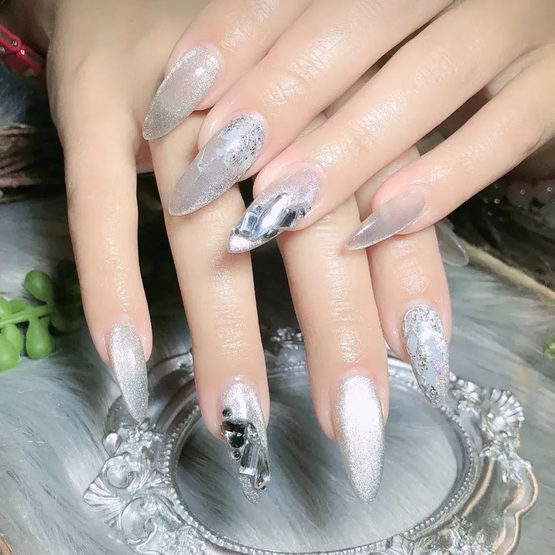 今夏最火的女团风美甲！可仙可飒美到炸！