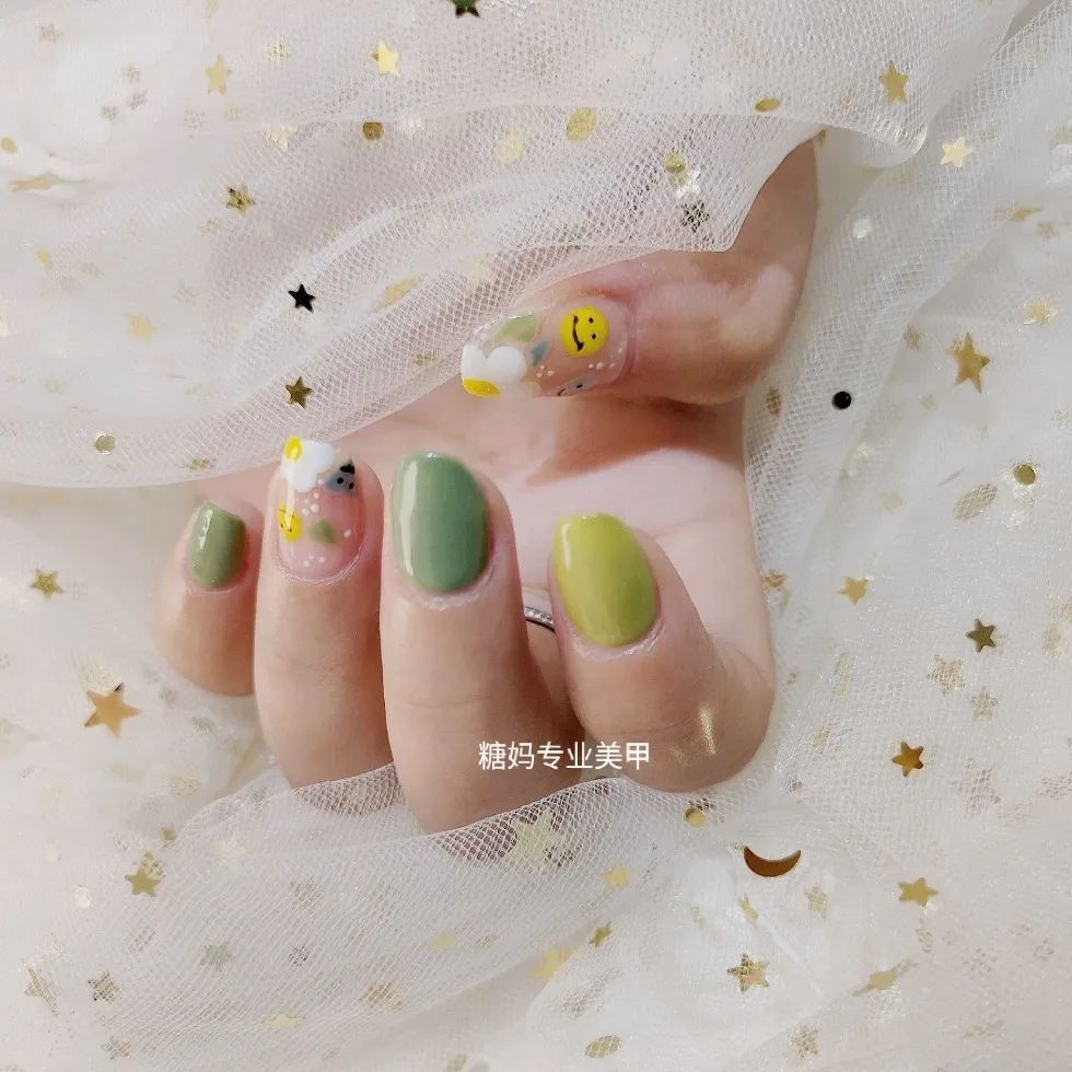 高考完的第一件事，我选择做美甲！