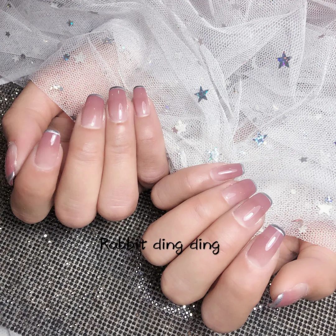 适合夏季的40款超显手白的方圆甲！