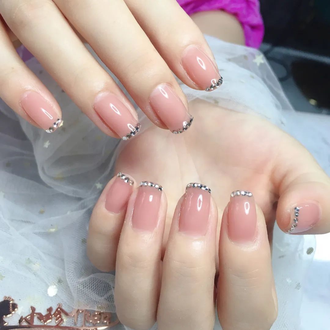 本周精选美甲，看看她们都做了什么款