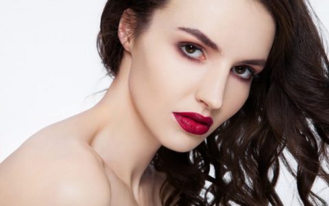 晚宴妆的画法，，跟普通妆有什么区别