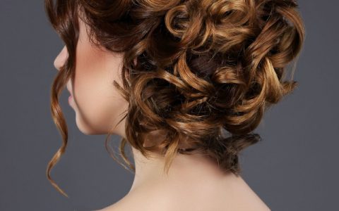 【图】烫完头发怎么吹，不同类型有方法