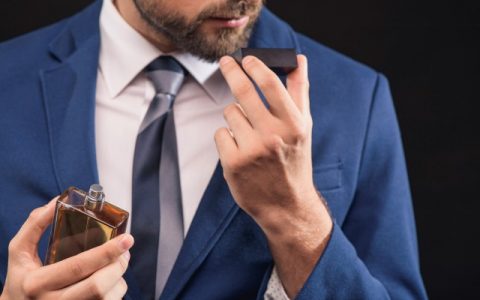 男士香水怎么喷，这几种方法你要掌握
