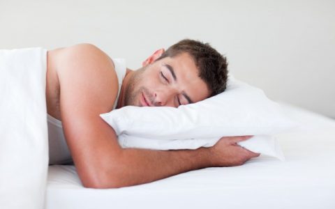 男生眉毛不对称怎么办，，，，这些妙招帮你解决烦恼