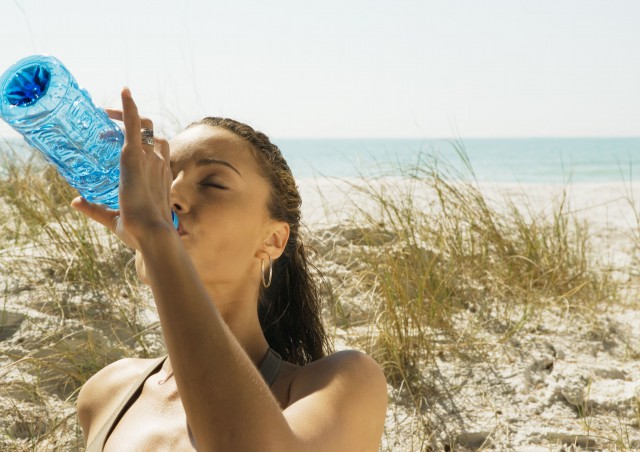 什么时候喝水能减肥，，胖人怎么喝瘦得快