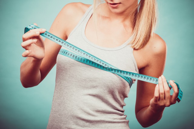 乳房下垂应该怎么办，如何做好措施防止情况失常