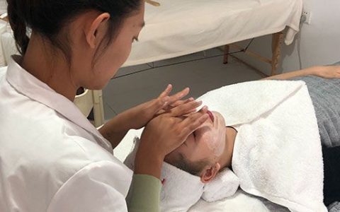 美容拨筋后脸为啥松弛了