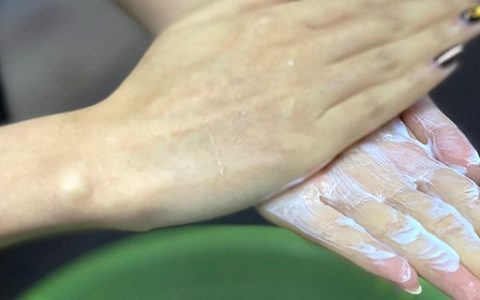 正确的清洁面部的方法