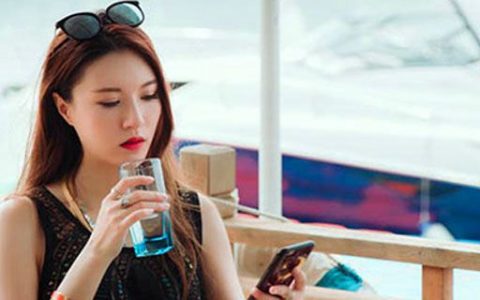 弯月眉适合什么脸型