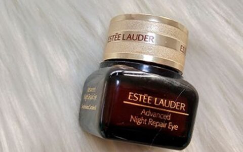 含神经酰胺的护肤品