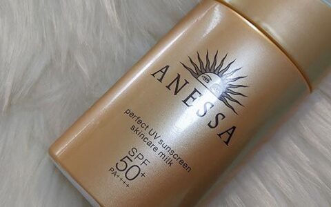 身上涂了安耐晒防晒怎么卸