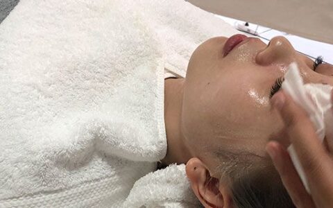 黑头贴用完之后怎么收缩毛孔