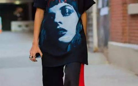 T恤+春季薄外套=秋季最潮搭配！快来一起Get！