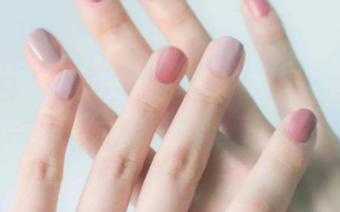 2020好看的纯色美甲图片 2020新款纯色美甲大全
