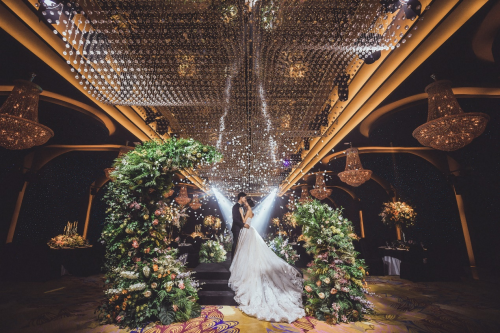 630萧敬腾海岛婚礼节暨格乐利雅陆家嘴店盛大开业