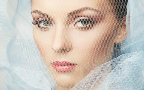 极度讨厌一个人怎么办，可以不理她