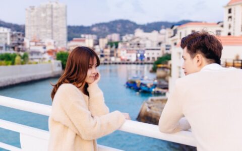 想判断一个男人的人品好坏，看看他向你透露的这几个秘密