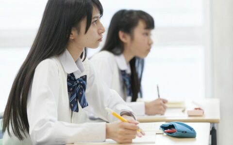 送闺蜜的话，知否知否应是闺中密友