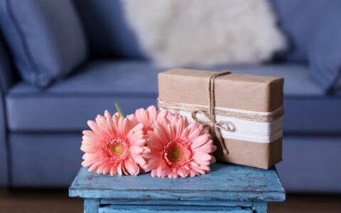 乔迁之喜送什么礼品好，，有哪些选择