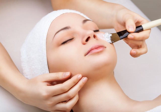 面膜和眼贴先用哪个，这6个步骤你需要了解