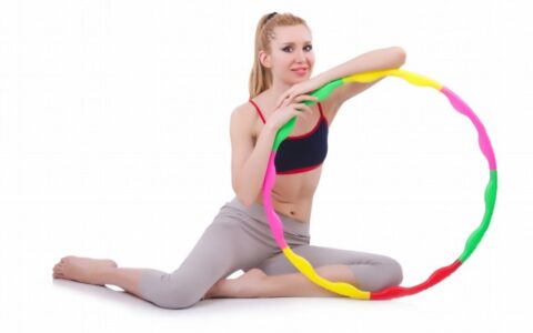 呼啦圈转多久才有减肥效果，呼啦圈减肥也需讲究正确方法