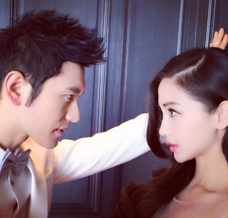 黄晓明探班，Angelababy：这对夫妻算是娱乐圈真爱吗？