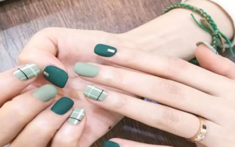 喜欢美甲的你知道吗？正确护甲其实很重要！