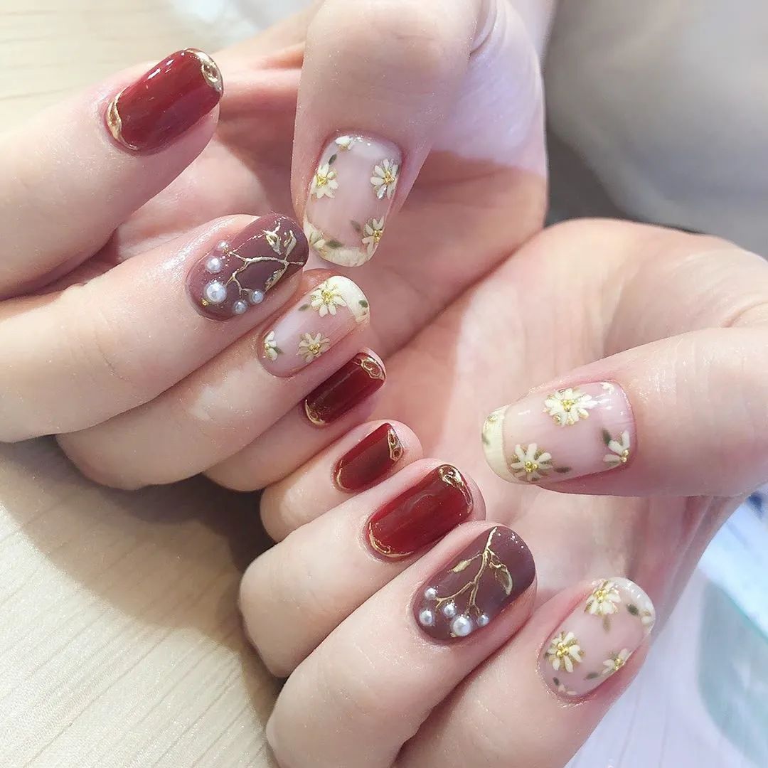 金秋国庆搭配复古长岛冰茶美甲，简直美醉了