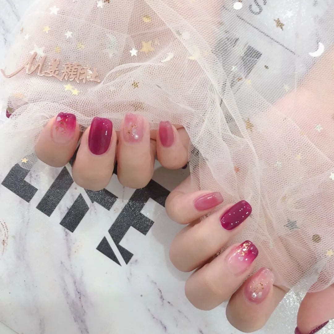 8月份（2020）最多人喜欢的80款热门美甲！