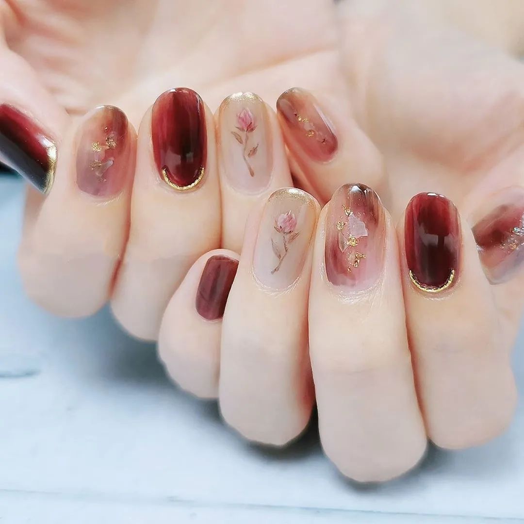 金秋国庆搭配复古长岛冰茶美甲，简直美醉了