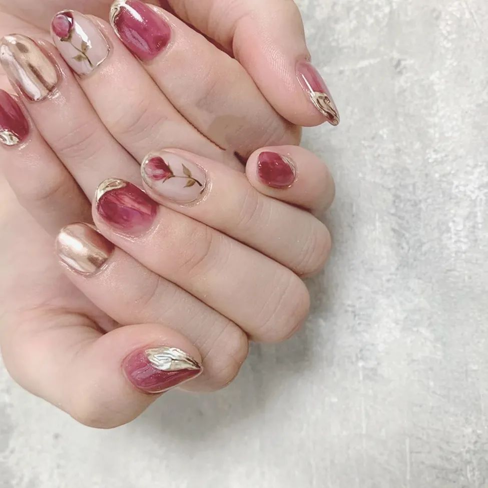 金秋国庆搭配复古长岛冰茶美甲，简直美醉了