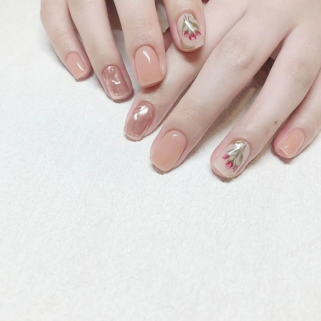 金秋国庆搭配复古长岛冰茶美甲，简直美醉了