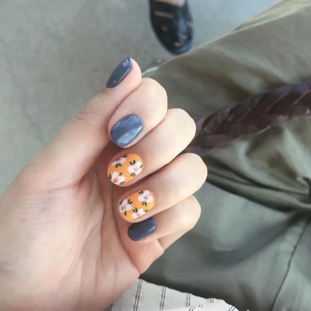 金秋国庆搭配复古长岛冰茶美甲，简直美醉了