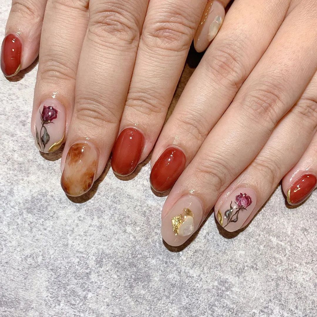 金秋国庆搭配复古长岛冰茶美甲，简直美醉了