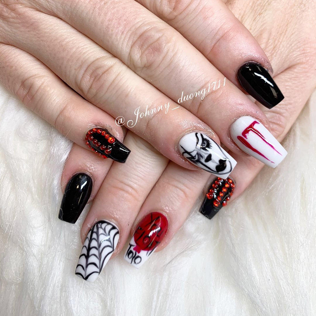2020年万圣节美甲推荐范本，南瓜，幽灵，蜘蛛指彩元素，万圣派对中最时髦的亮点！插图(16)