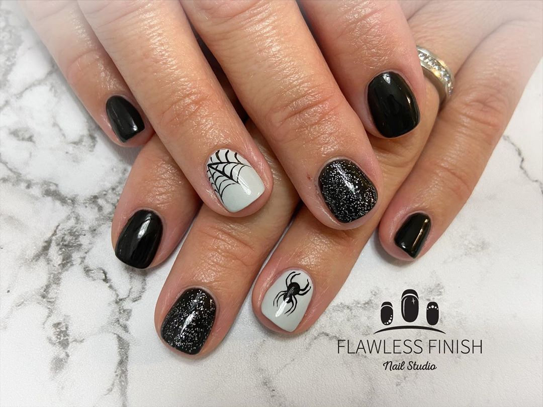 2020年万圣节美甲推荐范本，南瓜，幽灵，蜘蛛指彩元素，万圣派对中最时髦的亮点！插图(29)